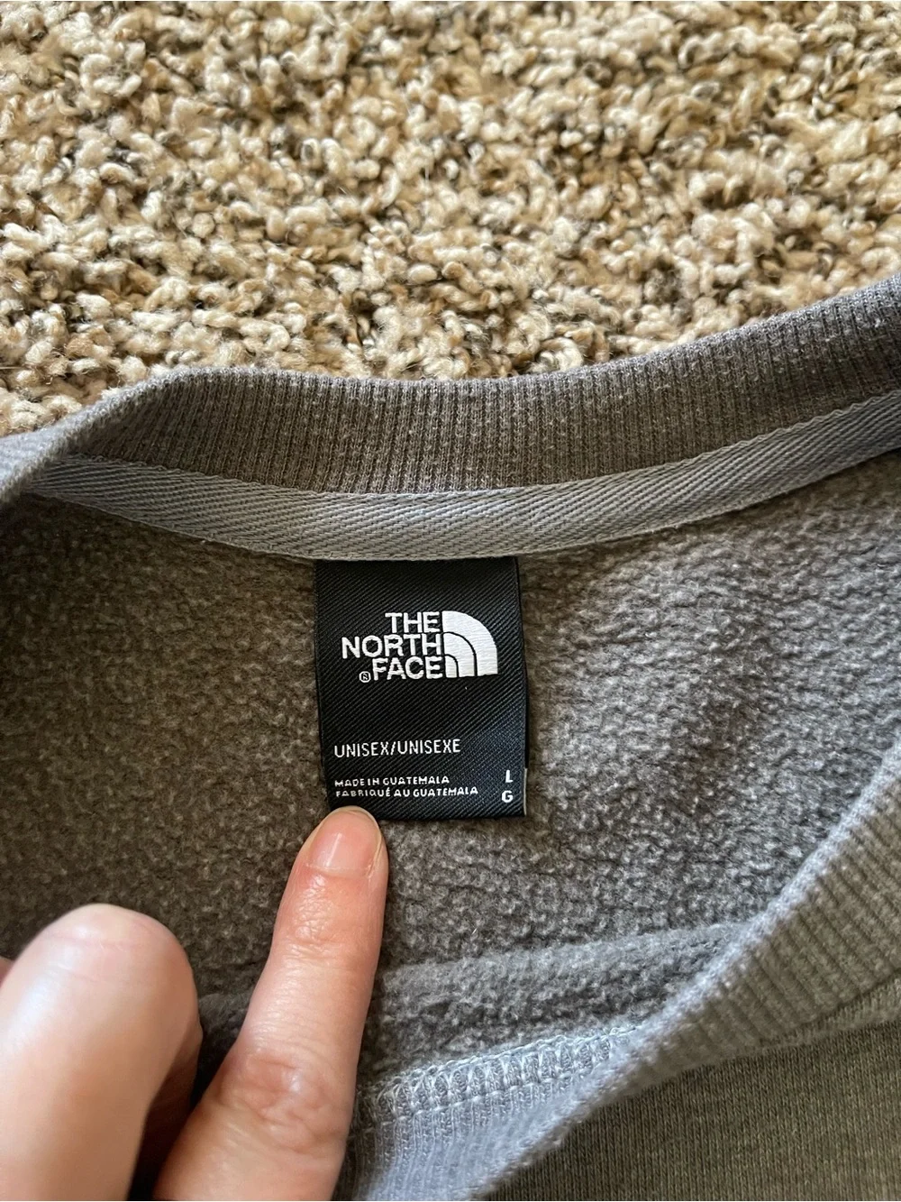 The North Face‎ Crewneck Sweatshirt Unisex Size Large L Gray Embroidered Logo